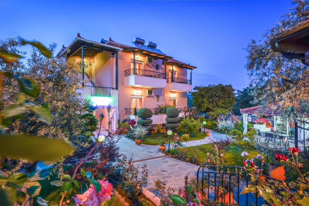 Edem Garden Apartment สกาลา โปเตมิอัส ภายนอก รูปภาพ